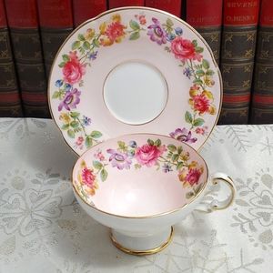 Old Royal Bone China Teacup & Saucer Swan Sea Vintage